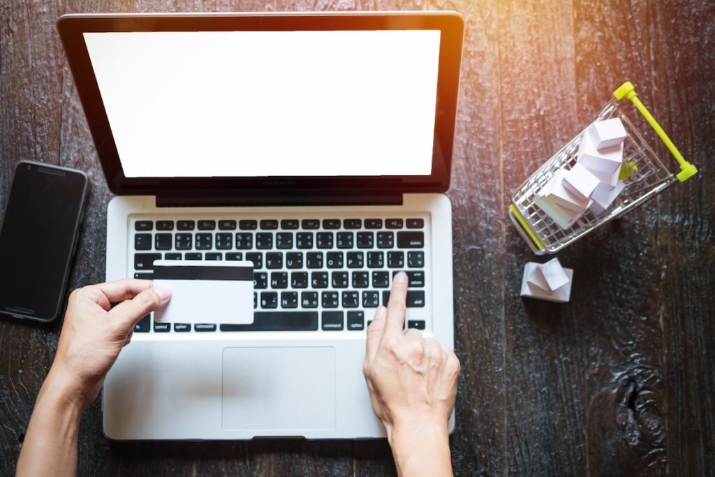 Cross-border w&nbsp;e-commerce.